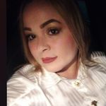 Karla Favela - @karlafave09 - Instagram