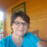 Karla Graves - @ka.rla2496 - Instagram
