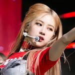 ₊˚𝐊𝐚𝐫𝐥𝐚✧ - @_karla_park20 - Instagram