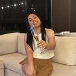 Ka Almeida - @karlapazos1 - Instagram