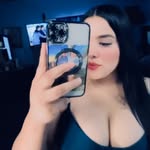 Karla Martinez - @karla_perales28 - Instagram