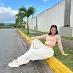 Karla Pinto - @pintokarla_ofi - Instagram