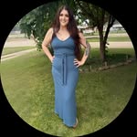 Karla Duval - @karla_reads - Instagram