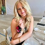 Karla Stanton - Facebook