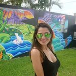 Karla Vivas - @karla_vivas - Instagram