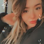 Karli Lewis - @loislaneski - Instagram