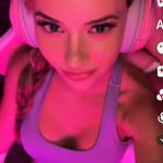 Karli Smith - @kar.dog - Instagram
