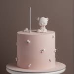 Lili’s cake - @karlisweet_evn - Instagram