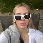K a r l i - @karlithomasx2 - Instagram