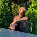 k - @karliebaconnn - Instagram
