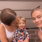 Carlyy Hollis - Facebook