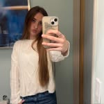 kar - @karliejohnsonn - Instagram