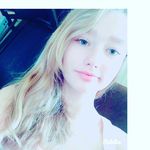 Karlie White - @kwhite127 - Instagram