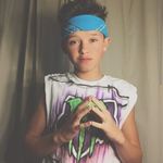 Karlie white - @jacbobsartorius - Instagram