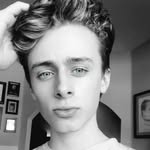 Karly Bonham - @calling_all_connors - Instagram
