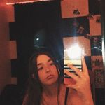 Carly Burke - @xoxo.carlyburke - Instagram