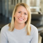 Carly Fleming - @carlysellshomes - Instagram