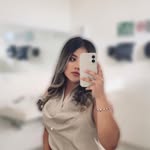 Karol Casas - @karolb_casas - Instagram