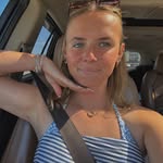 caroline combs - @cvcombs - Instagram