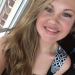Caroline Hanson - @caro100days - Instagram