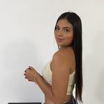 Karol Serrano - @karolserranos - Instagram
