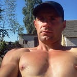 Kar21 - @karolwardak02 - Instagram
