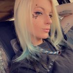 Karol Young - @kkaroly19 - Instagram