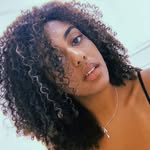 Karoline Cruz - @karolisenough - Instagram