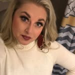 Carrie Hall - @blondestork - Instagram