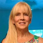Karyn Carpenter - @blueskyeblonde - Instagram