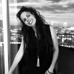 Karen Levy - @sunflowergirl75 - Instagram