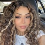 Karyn - @karynmartinezz - Instagram