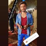 Kashif Bhatti - @omg_kashif_u - Instagram