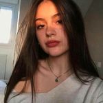 Kassandra Young - @kassandrayoungz332 - Instagram