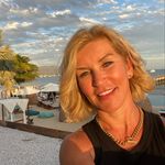 Kathy Barton - @katbarton213 - Instagram