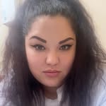 Kat Bell - @safiya_02_2021 - Instagram