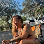Kat Bennett - @katbennett76 - Instagram