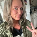 Kat Casey - @kishmoi - Instagram