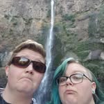 Kat Cunningham - @2shotsontherocks - Instagram