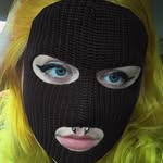 Kat Mercer - @fille_papillon_morte - Instagram