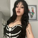 Kay Mills - @kaymillys - Instagram