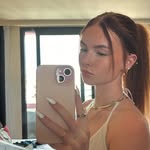 Kate Mullins - @katemullinsx - Instagram