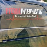 Dr. Katja Shell + Nadine Meyer - @pferdeinternist.nrw - Instagram