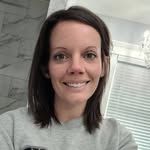 Kay Neff - @whatkayreads - Instagram