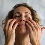 Kat Parks, Face Yoga Method Instructor - @beeasyfaceyoga - Instagram