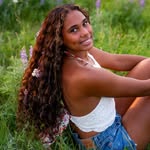 Kat Parsons - @trevianariana - Instagram