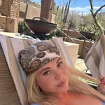 Kat P - @katpeterson17 - Instagram