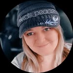 Kat Robertson - @katspeaceyoutube - Instagram
