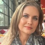 Kat Steele - @almostyogawithkatsteele - Instagram