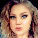 Kate Ballard - @kateballard33 - Instagram